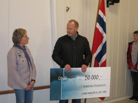 Gave fra Sparebankstiftelsen DNB Gave fra Sparebankstiftelsen DNB