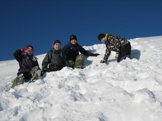 Hare på snøhuletur Hare på snøhuletur